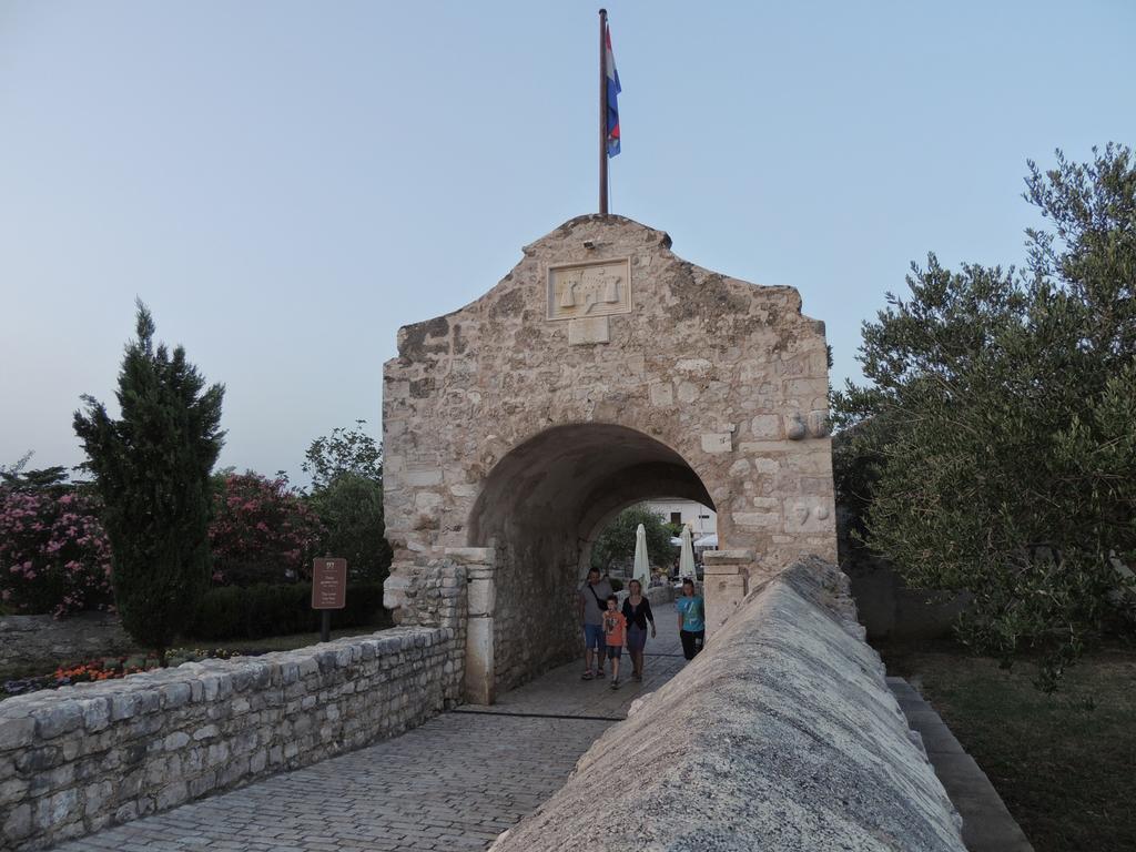 Apartmani Antonela&Andrej Privlaka  Buitenkant foto
